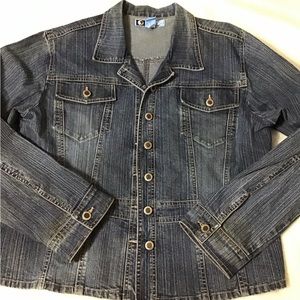 Woman’s size extra large duck, head denim stretch blue Jean jacket